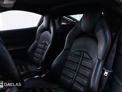 Used 2018 Ferrari 488 GTB RWD image 3