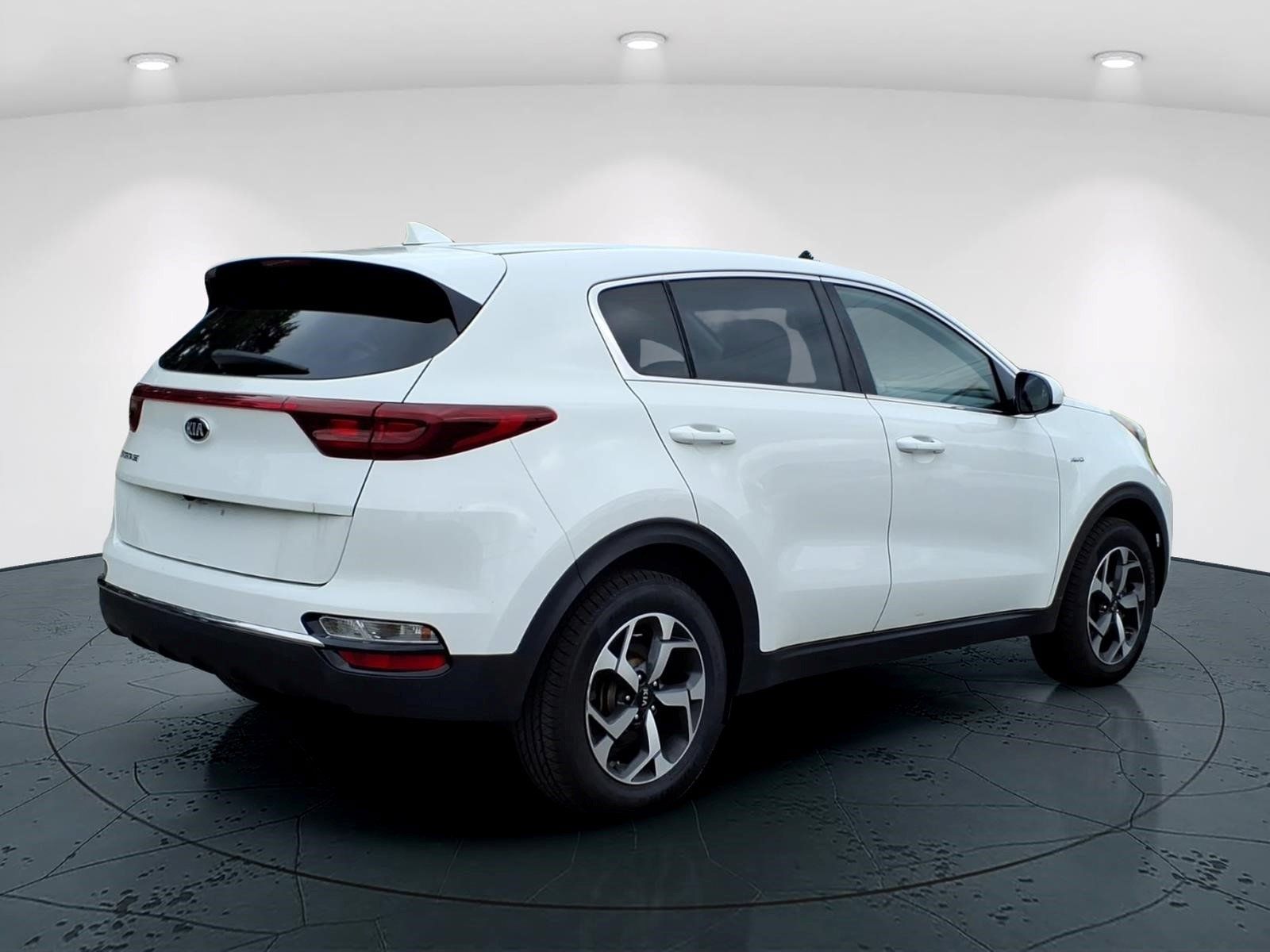 Used 2020 Kia Sportage LX AWD/4WD image 3
