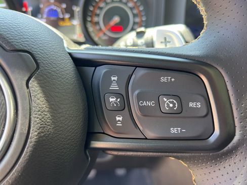 New 2025 Jeep Wrangler Unlimited Rubicon 392 image 13