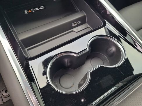 New 2026 Chevrolet Tahoe Premier image 23