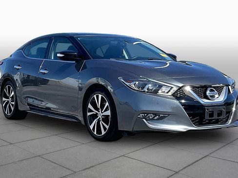 Used 2017 Nissan Maxima 3.5 SL FWD image 3