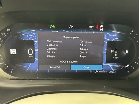 Used 2023 Volvo XC60 B6 Ultimate w/ Protection Package Premier image 21