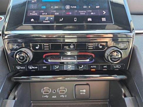 New 2026 Jeep Grand Cherokee Laredo X image 21