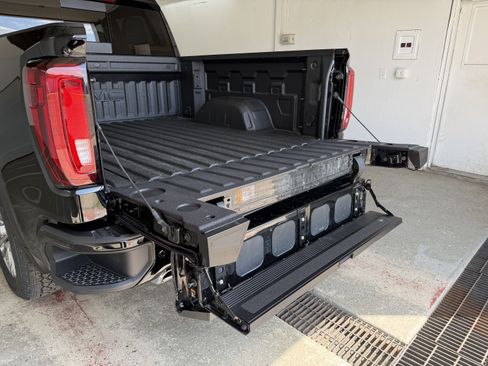 New 2026 GMC Sierra 1500 Denali w/ Technology Package image 10