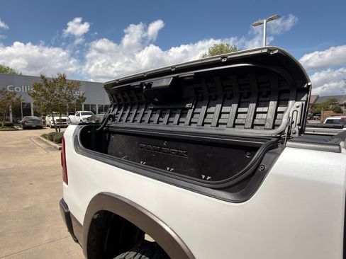 Used 2023 RAM 1500 Limited AWD/4WD image 12