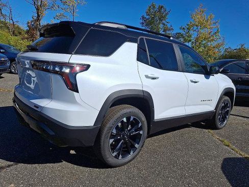 New 2026 Chevrolet Equinox RS w/ Convenience Package III image 4