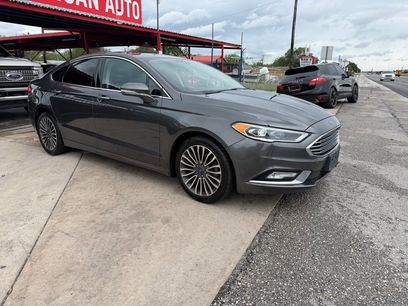 Used 2017 Ford Fusion SE w/ Fusion SE Technology Package