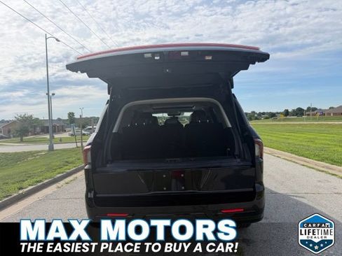 Used 2025 Lincoln Navigator Reserve AWD/4WD image 6