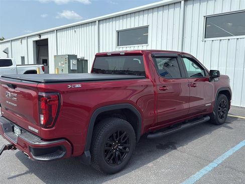 Used 2024 GMC Sierra 1500 Elevation image 11