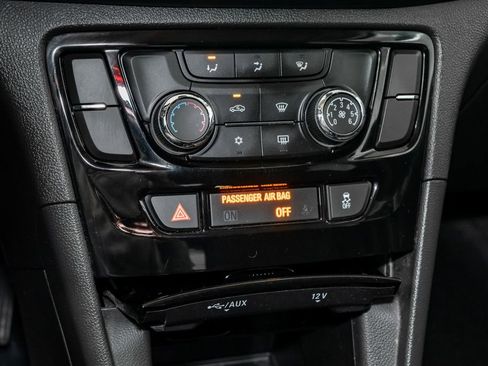 Used 2019 Buick Encore Preferred FWD image 18
