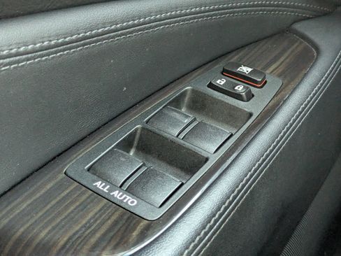 Used 2014 Lexus LS 460 AWD w/ Comfort Package image 43