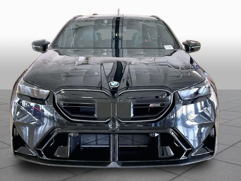 New 2027 BMW M5 Touring AWD/4WD image 3