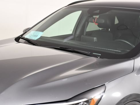 Used 2025 Ford Escape ST-Line image 12