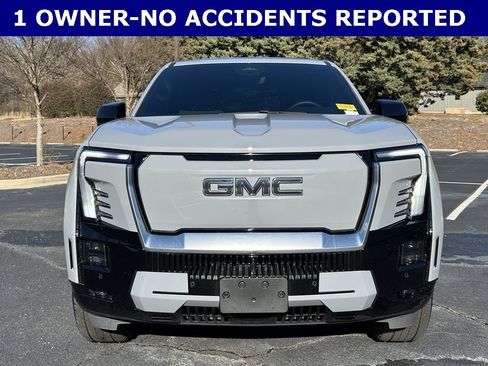 Used 2025 GMC Sierra EV Denali image 13