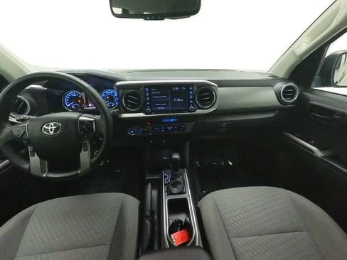 Certified 2023 Toyota Tacoma SR5 AWD/4WD image 23