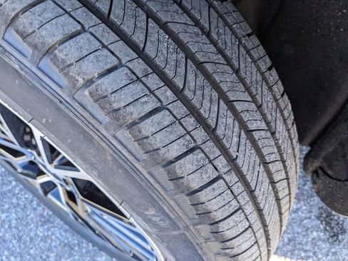 New 2026 Ford Escape SE w/ PHEV Premium Package image 35