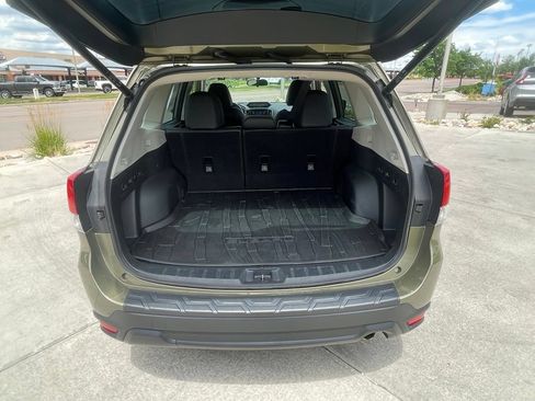 Used 2023 Subaru Forester Limited AWD/4WD image 30
