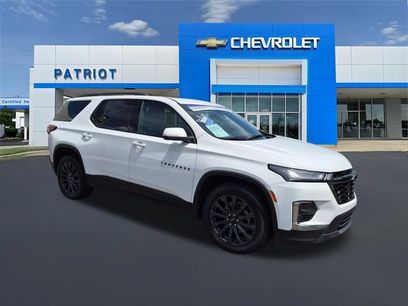 Used 2022 Chevrolet Traverse RS w/ LPO, Floor Liner Package