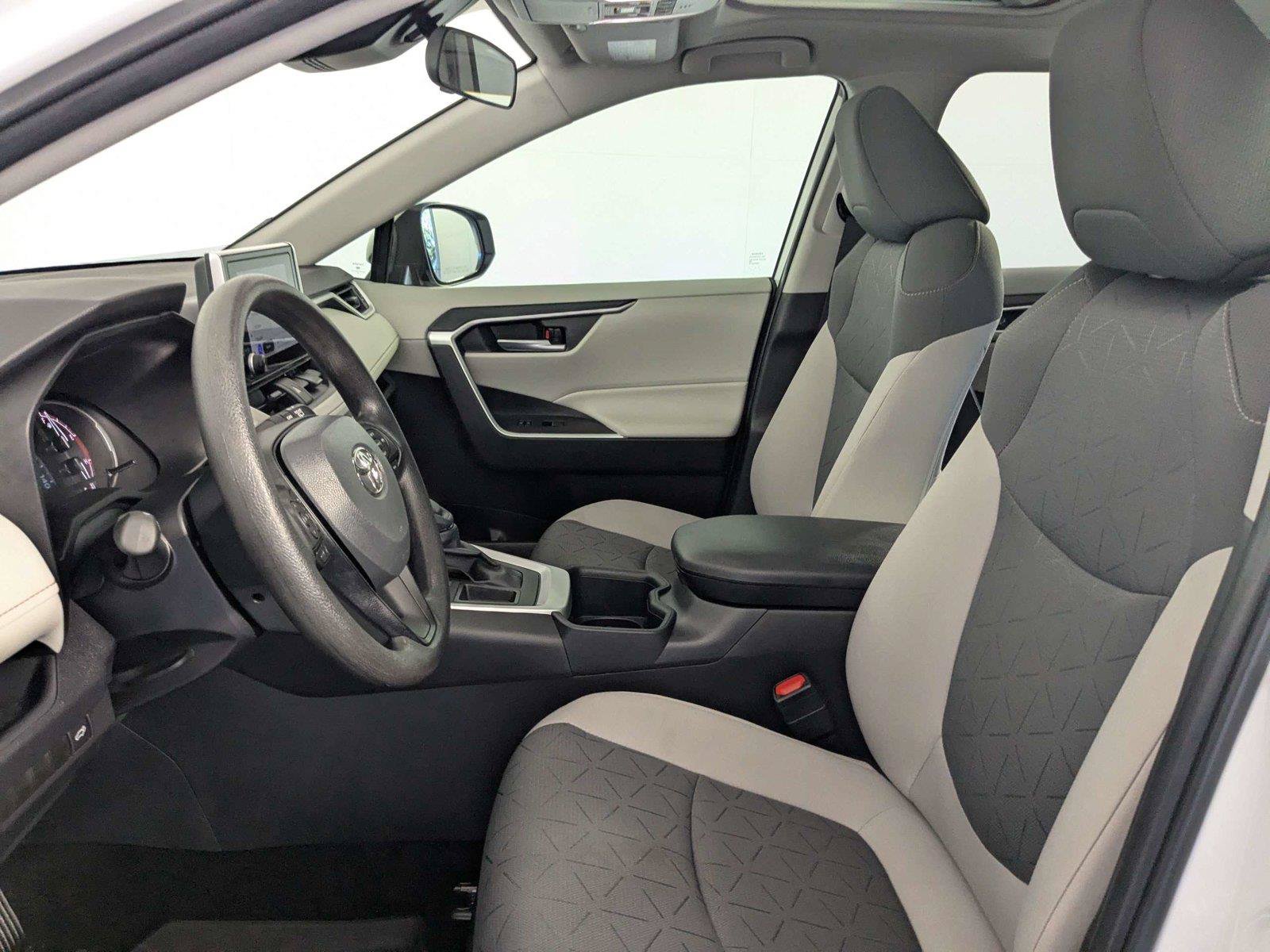 Certified 2025 Toyota RAV4 XLE w/ Convenience Package FWD image 11