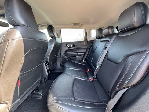 Used 2022 Jeep Compass Trailhawk w/ Trailhawk Convenience Group image 10