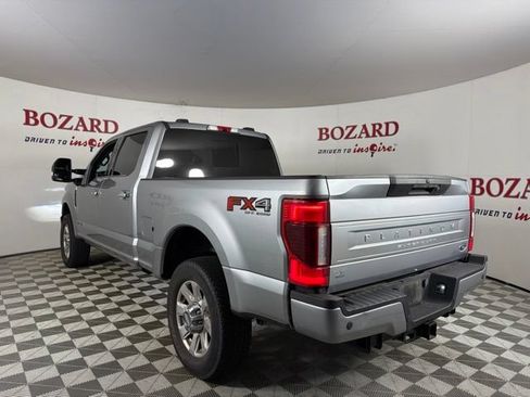 Used 2022 Ford F350 Platinum w/ FX4 Off-Road Package AWD/4WD image 12