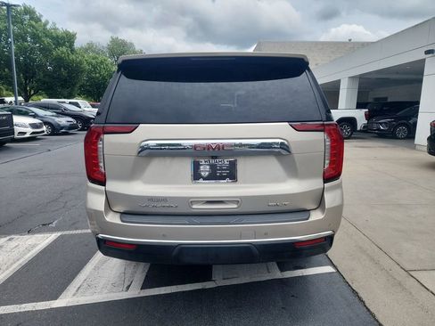 Certified 2021 GMC Yukon SLT w/ SLT Luxury Plus Package RWD image 7
