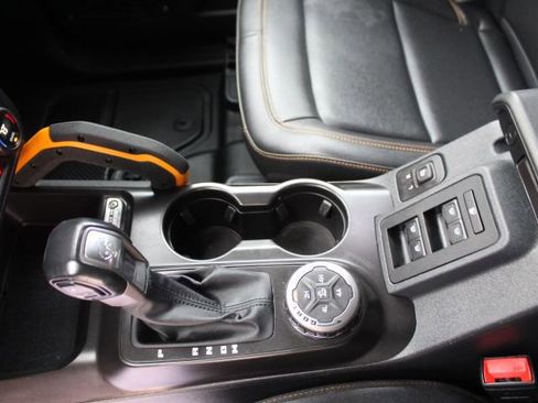 Used 2021 Ford Bronco Badlands w/ Sasquatch Package image 22