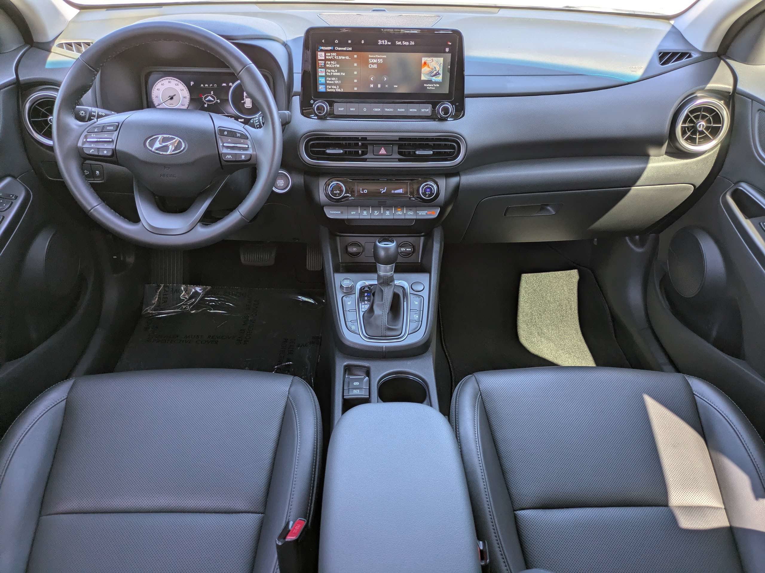 Certified 2023 Hyundai Kona Limited w/ Cargo Package FWD image 13