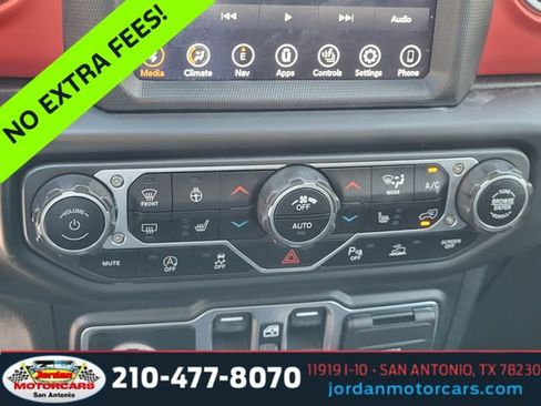 Used 2020 Jeep Gladiator Rubicon AWD/4WD image 20