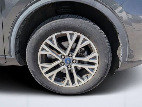 Used 2020 Ford Escape SEL image 10