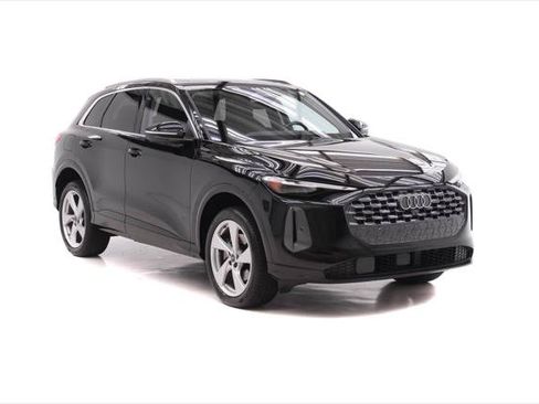 Certified 2025 Audi Q5 Premium Plus w/ Premium Plus AWD/4WD image 2
