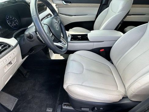 Used 2022 Hyundai Palisade SEL w/ Premium Package image 6