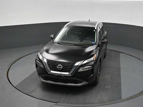 Used 2023 Nissan Rogue SV w/ SV Premium Package AWD/4WD image 21