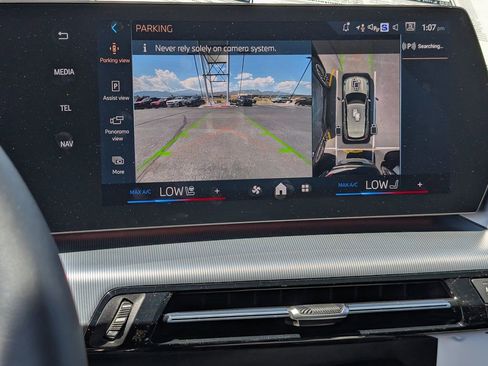 New 2025 BMW X1 xDrive28i w/ Premium Package image 30