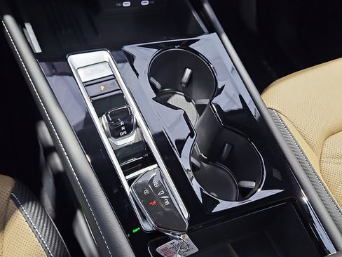 New 2026 Volkswagen Atlas Cross Sport SE image 15