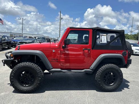 Used 2018 Jeep Wrangler Sport AWD/4WD image 5