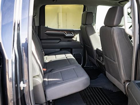 Used 2024 Chevrolet Silverado 1500 RST image 34