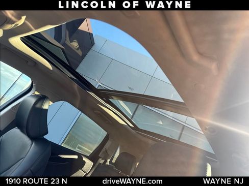 Certified 2022 Lincoln Nautilus Reserve image 15