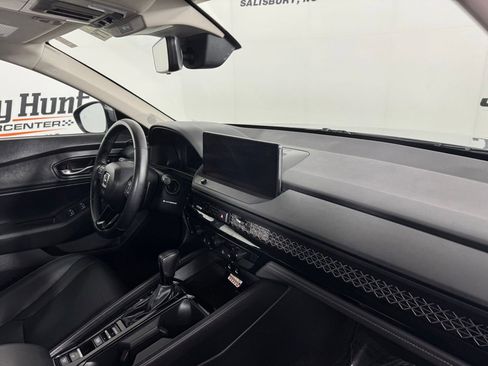 Used 2024 Honda Accord EX-L image 45