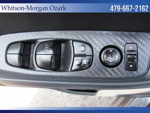 Used 2025 Nissan Sentra SV w/ Trunk Package image 31