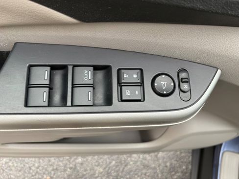 Used 2012 Honda CR-V EX-L image 27