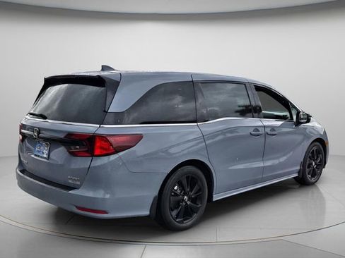 Used 2024 Honda Odyssey Sport image 7