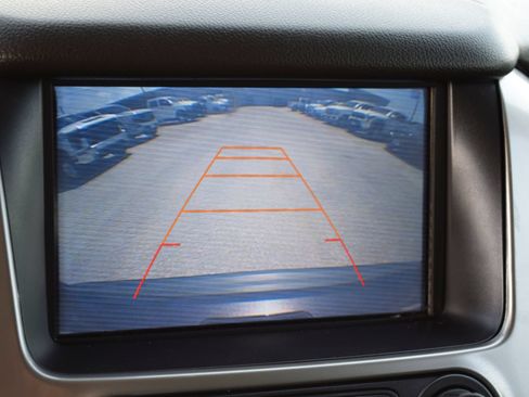 Used 2017 Chevrolet Tahoe LS RWD image 14