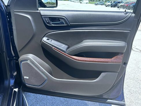 Certified 2018 GMC Yukon SLT w/ Open Road Package AWD/4WD image 15