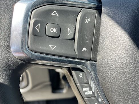 Used 2025 RAM 1500 Laramie w/ Sport Appearance Package AWD/4WD image 16