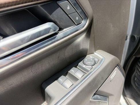 Used 2025 Chevrolet Silverado 1500 LT Trail Boss w/ Convenience Package II AWD/4WD image 14
