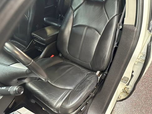 Used 2012 GMC Acadia SLT AWD/4WD image 20