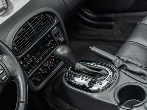 Used 2000 Plymouth Prowler image 26