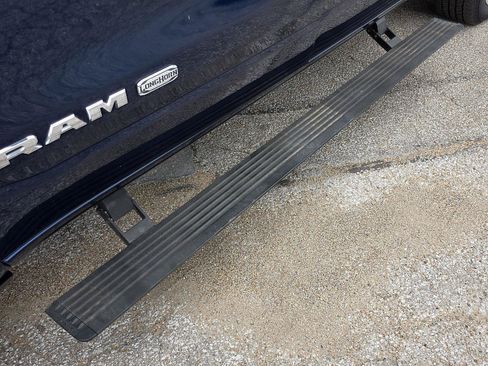 Used 2019 RAM 1500 Limited AWD/4WD image 50