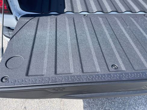 New 2026 GMC Canyon Elevation RWD image 8
